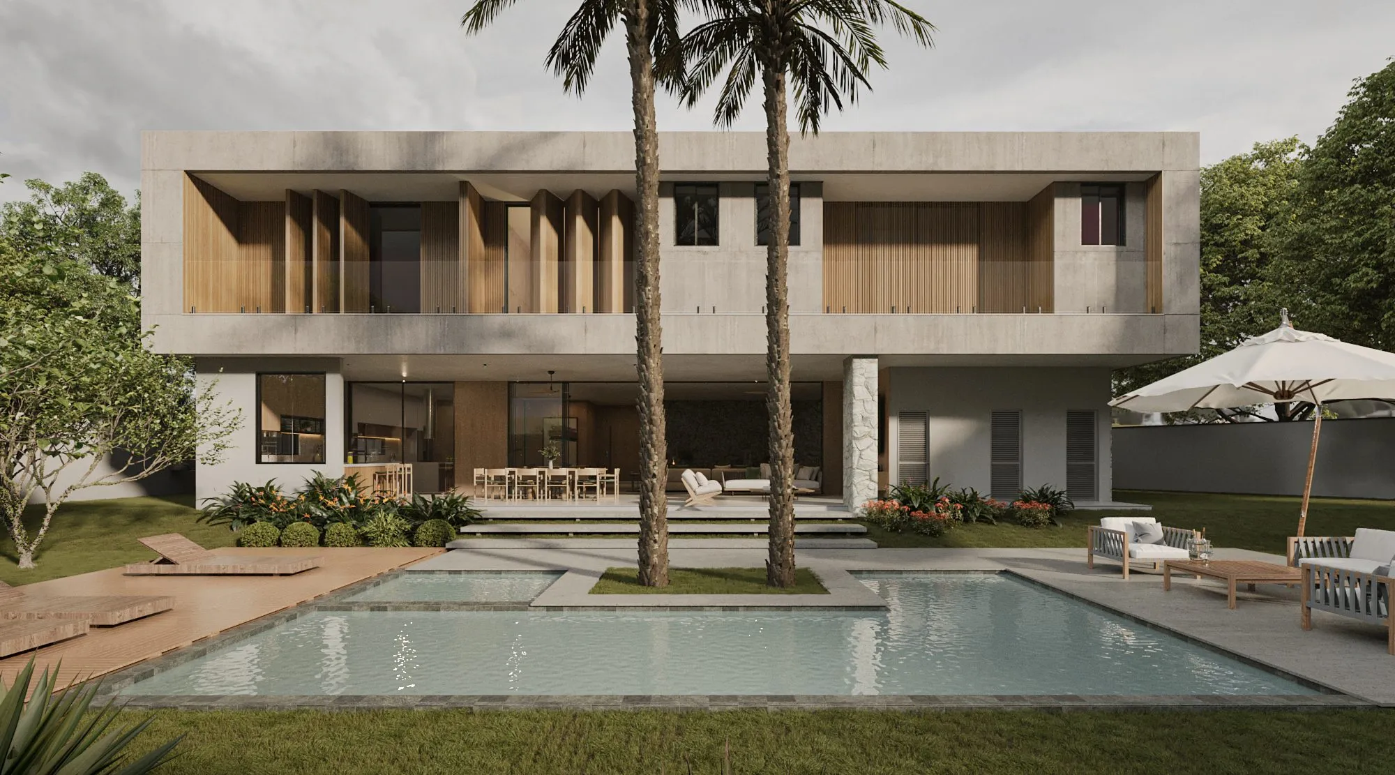 Área externa da Casa Brise, com piscina e palmeira central diante da fachada em pedra e madeira